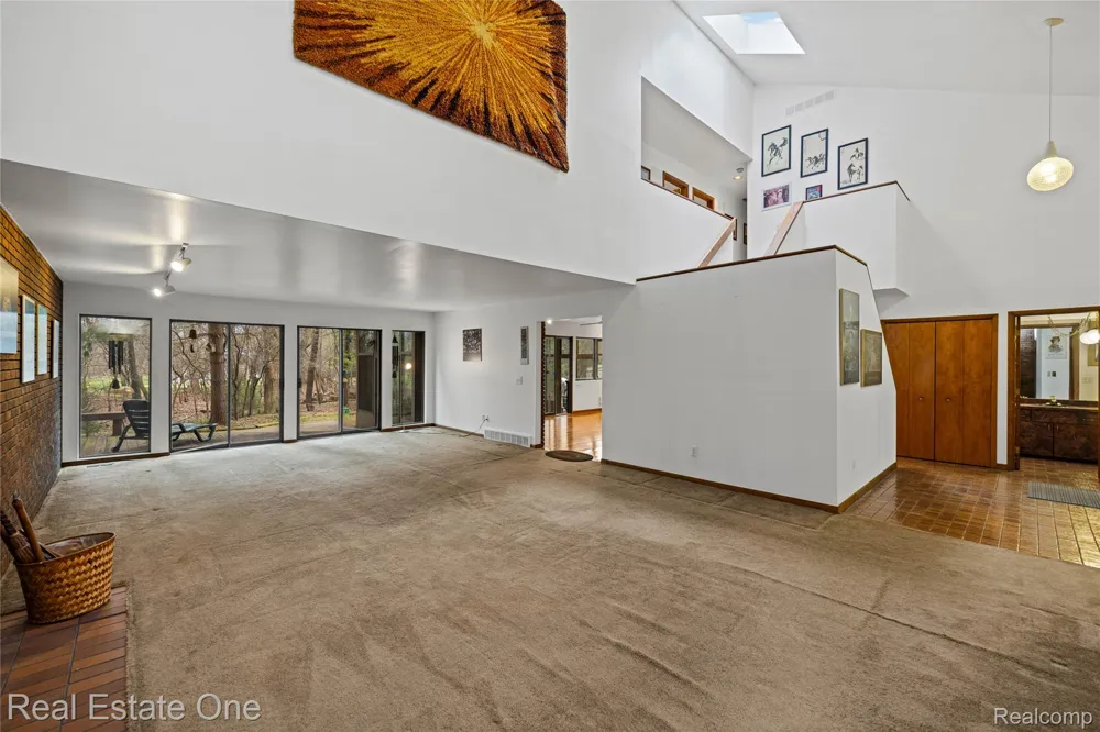 32674 Bingham Lane Bingham Farms Village, MI 48025