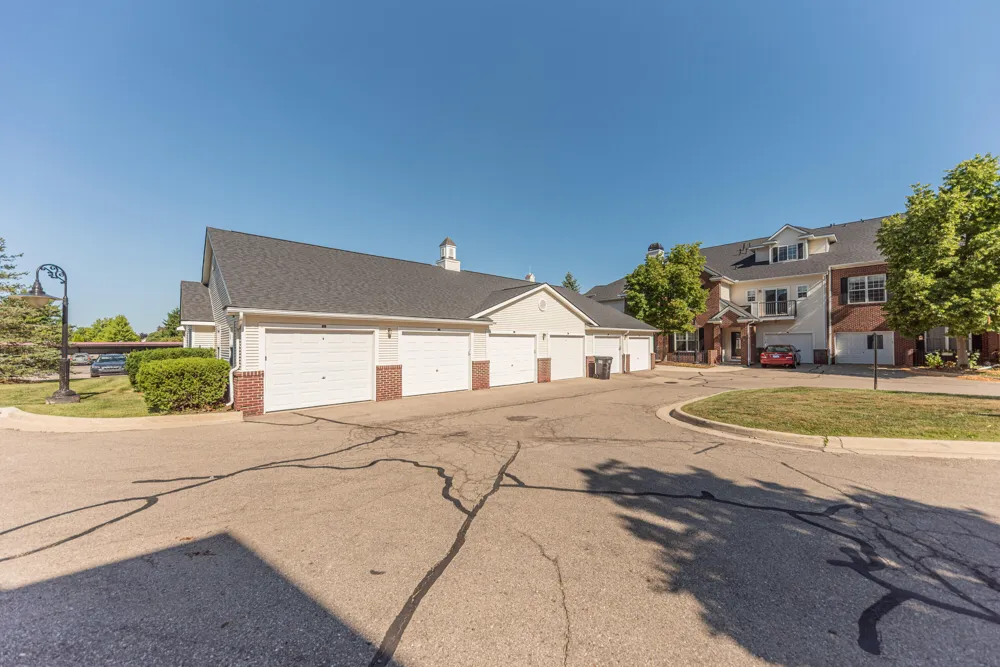 301 Scio Village Court #262 Scio Township, MI 48103