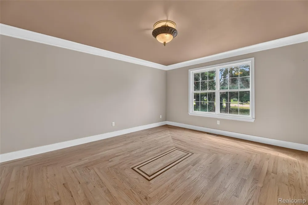 6452 Sandy Knoll Fenton Charter Township, MI 48451