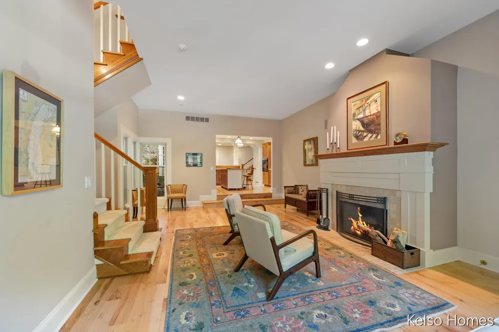 6664 Scenic Shores Drive Laketown Township, MI 49423