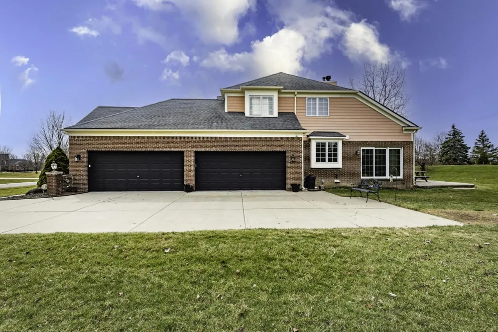51328 Plymouth Valley Drive Plymouth Charter Township, MI 48170