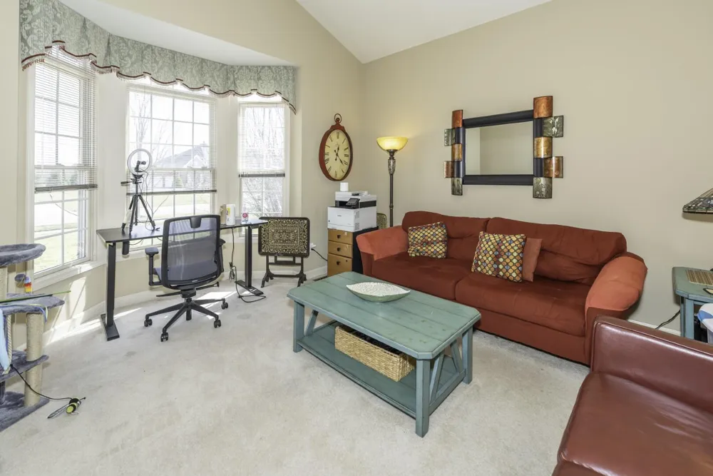 51328 Plymouth Valley Drive Plymouth Charter Township, MI 48170