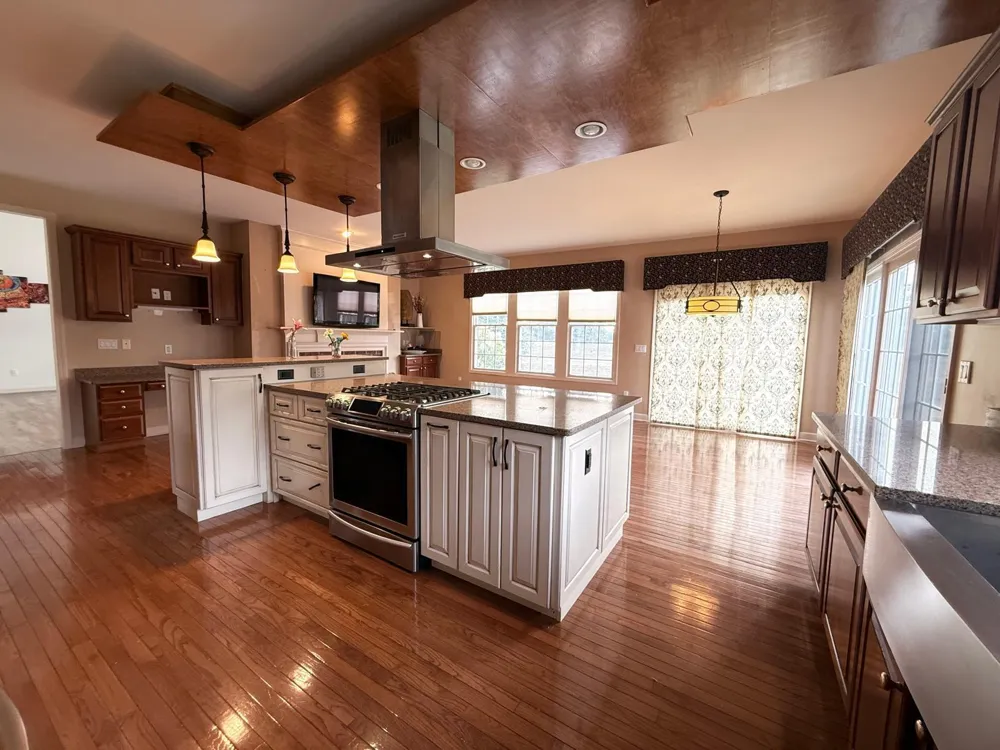 51328 Plymouth Valley Drive Plymouth Charter Township, MI 48170