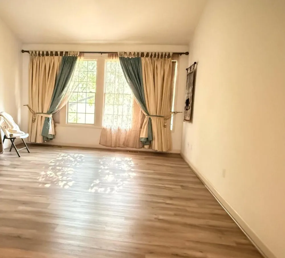 51328 Plymouth Valley Drive Plymouth Charter Township, MI 48170
