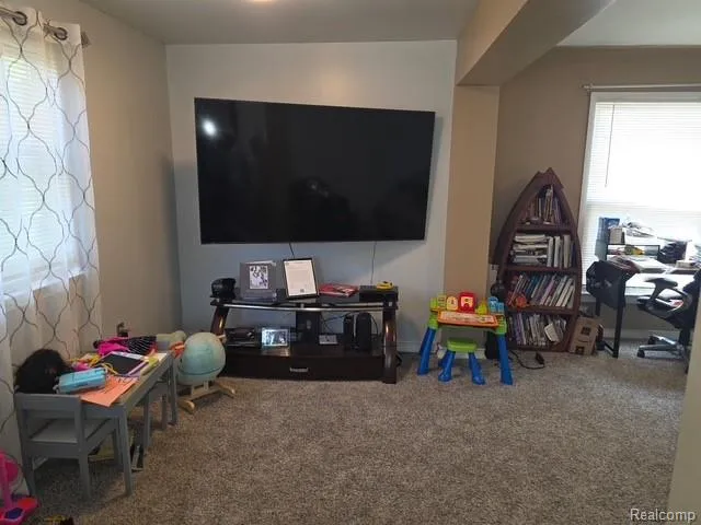 25501 Pembroke Avenue Redford Charter Township, MI 48240