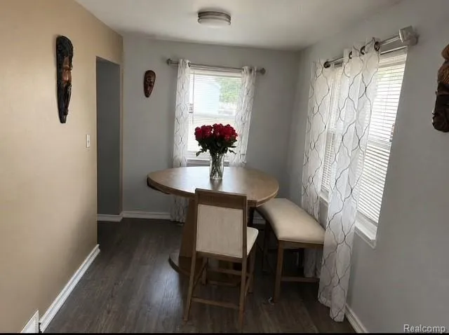 25501 Pembroke Avenue Redford Charter Township, MI 48240