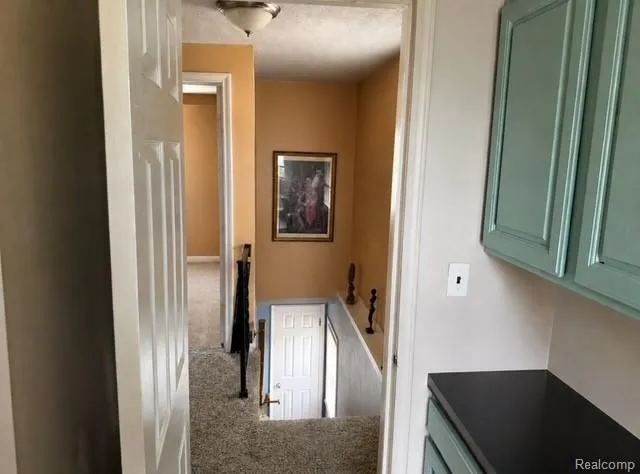 25501 Pembroke Avenue Redford Charter Township, MI 48240