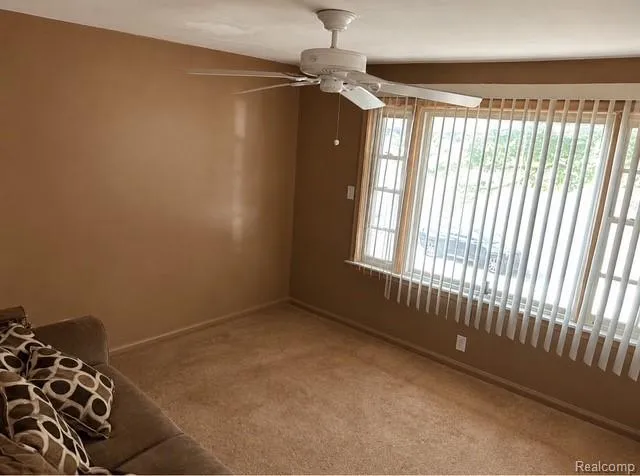 25501 Pembroke Avenue Redford Charter Township, MI 48240