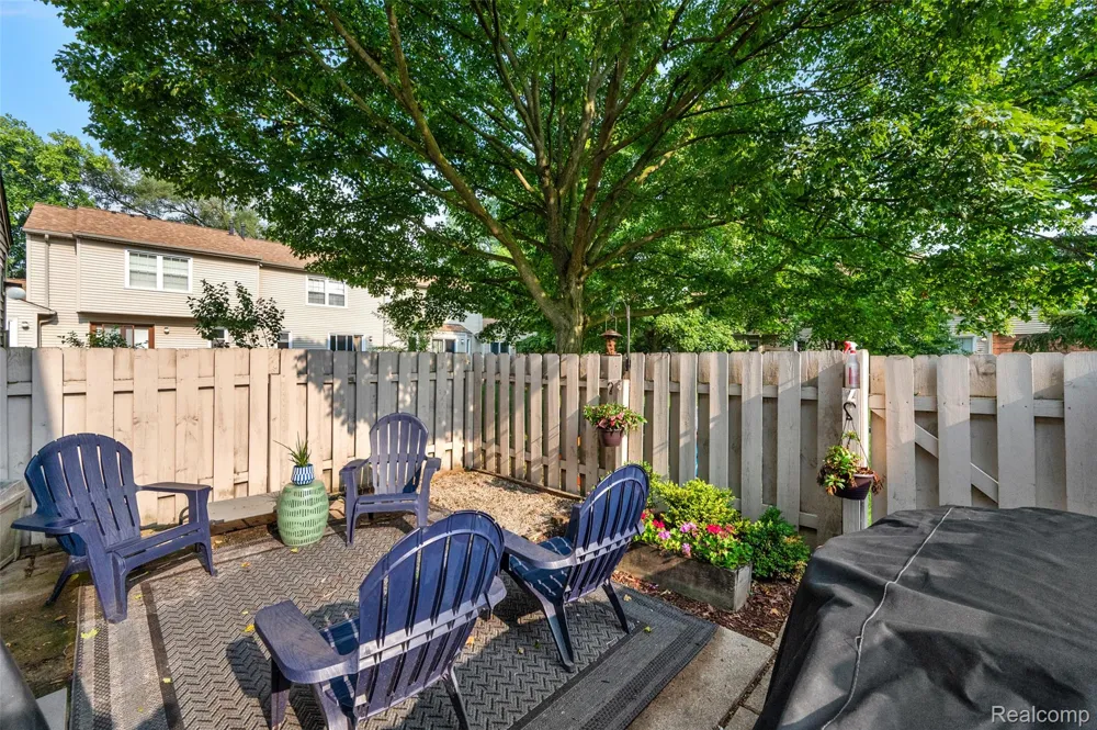 24224 Bashian Drive Novi City, MI 48375