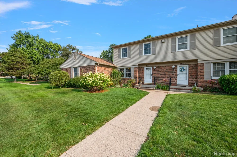 24224 Bashian Drive Novi City, MI 48375