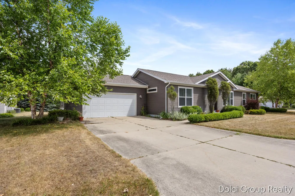 7861 Schooner Lane Morton Township, MI 49346
