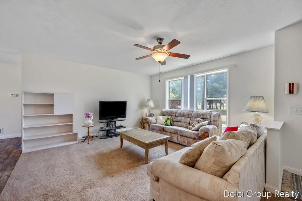 7861 Schooner Lane Morton Township, MI 49346
