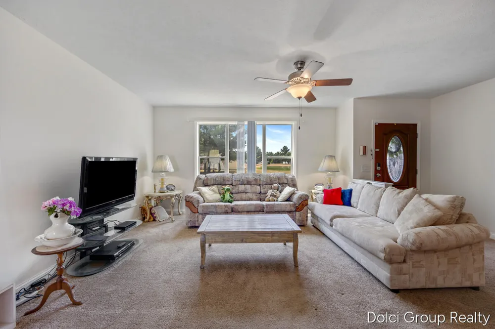 7861 Schooner Lane Morton Township, MI 49346
