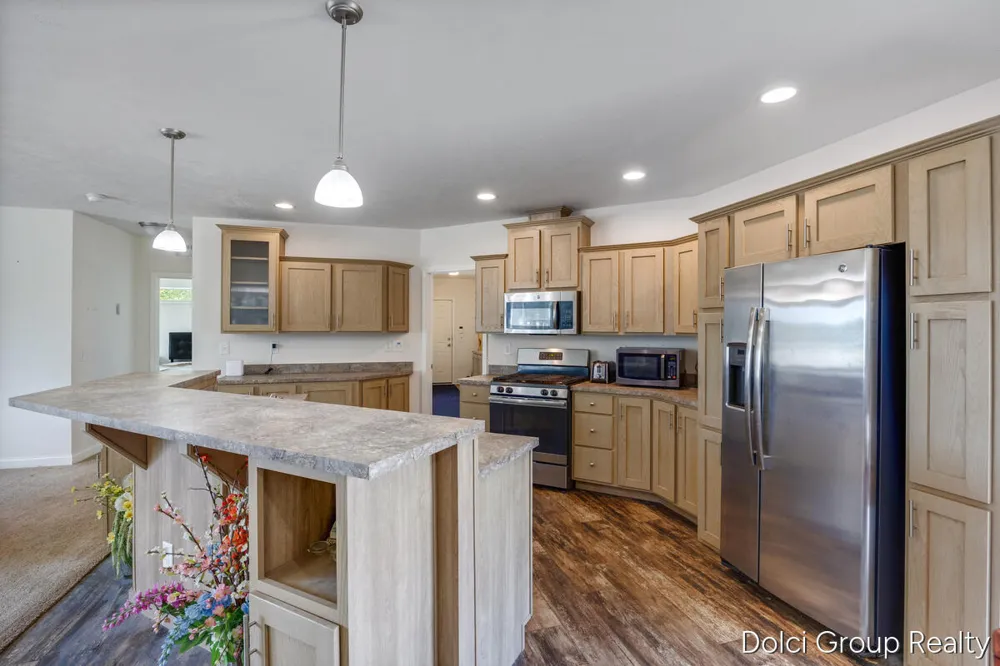7861 Schooner Lane Morton Township, MI 49346