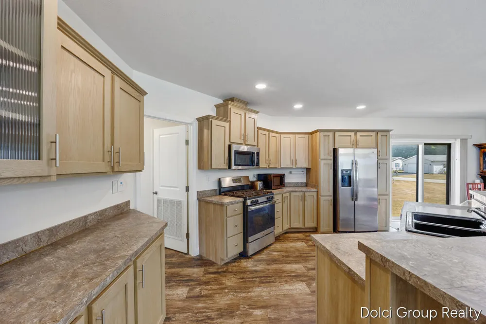 7861 Schooner Lane Morton Township, MI 49346