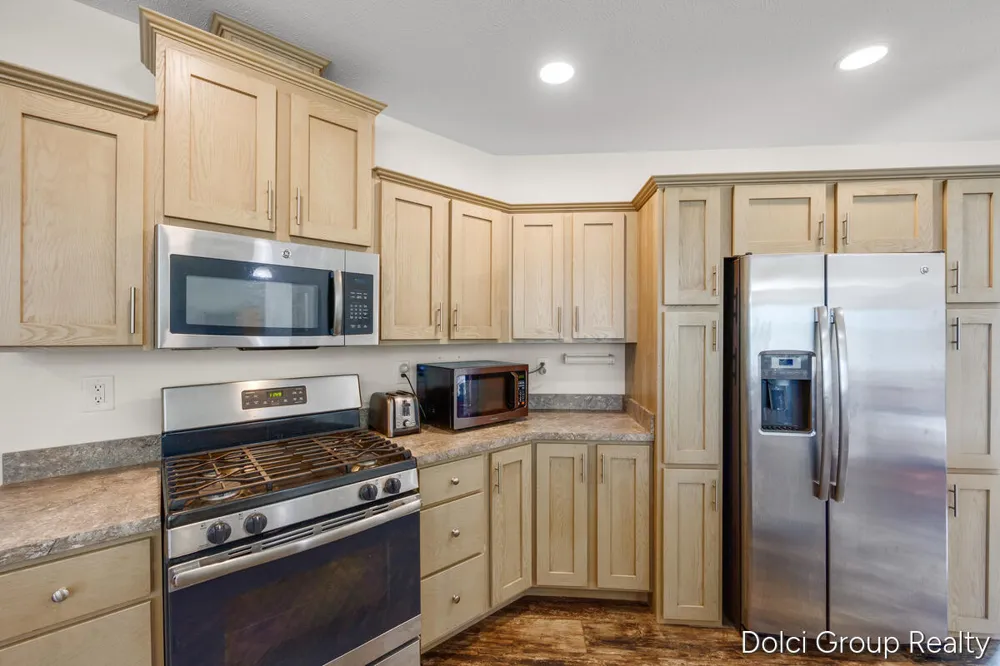 7861 Schooner Lane Morton Township, MI 49346