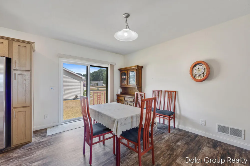 7861 Schooner Lane Morton Township, MI 49346