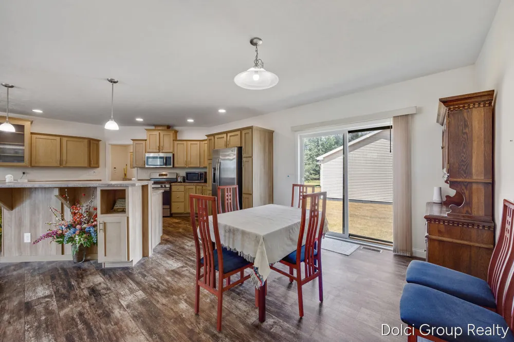 7861 Schooner Lane Morton Township, MI 49346