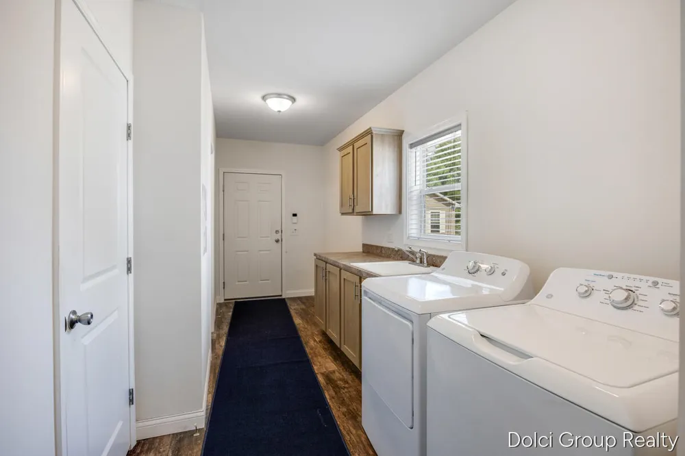 7861 Schooner Lane Morton Township, MI 49346