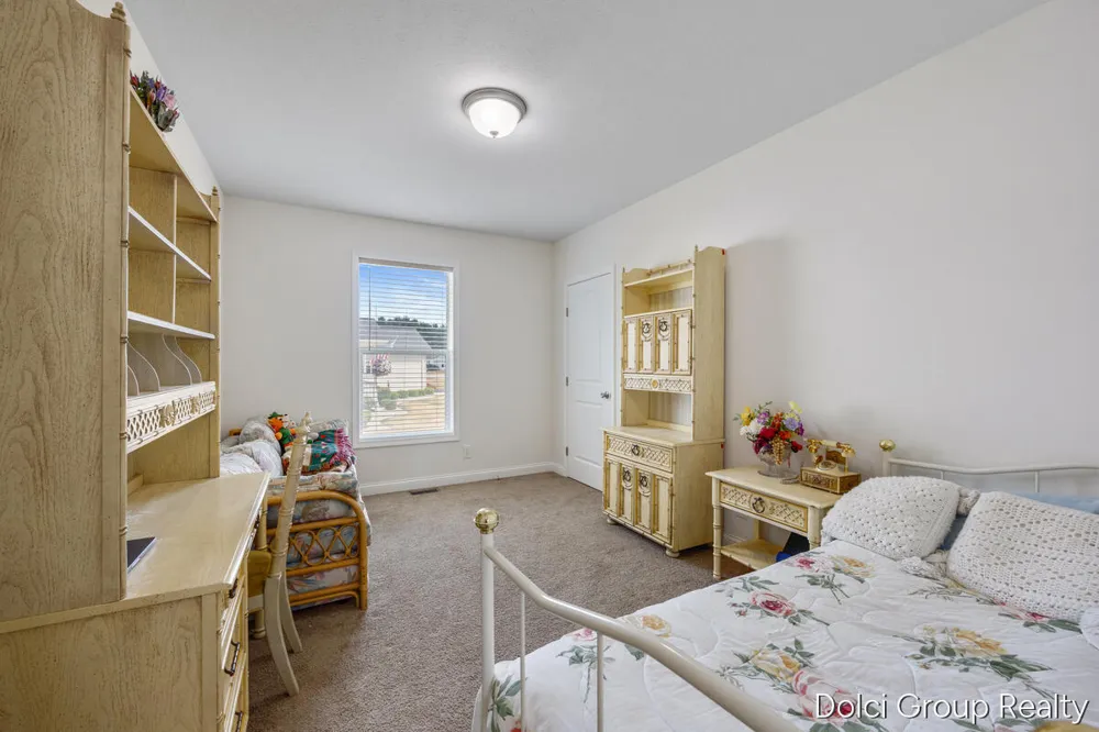 7861 Schooner Lane Morton Township, MI 49346