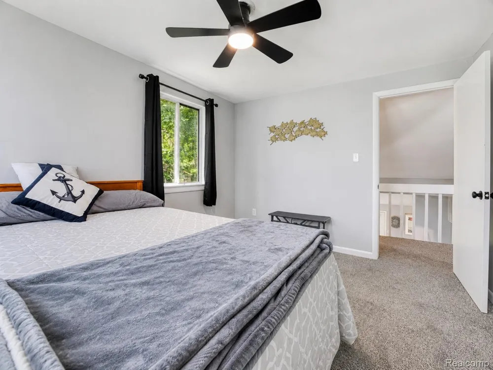 4165 Highcrest Drive Genoa Township, MI 48116