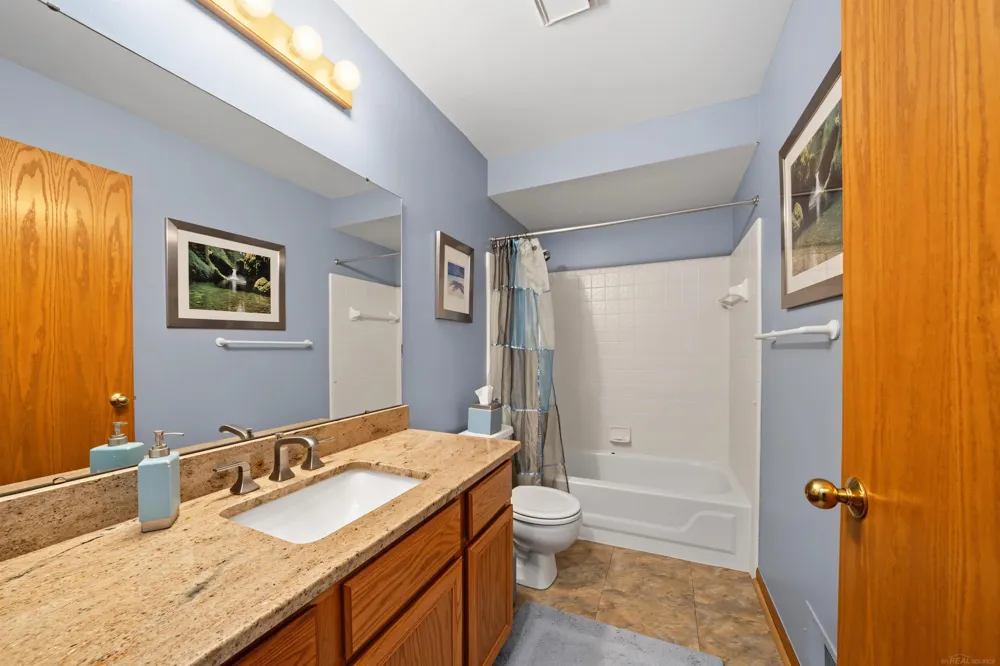 46753 Scotch Pine Lane Macomb Township, MI 48042