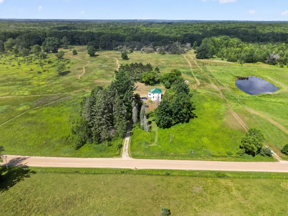 12423 20th Avenue Middle Branch Township, MI 49665