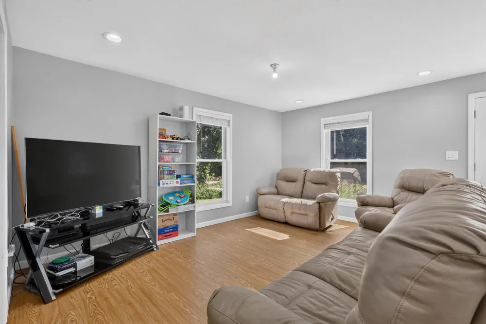 12423 20th Avenue Middle Branch Township, MI 49665