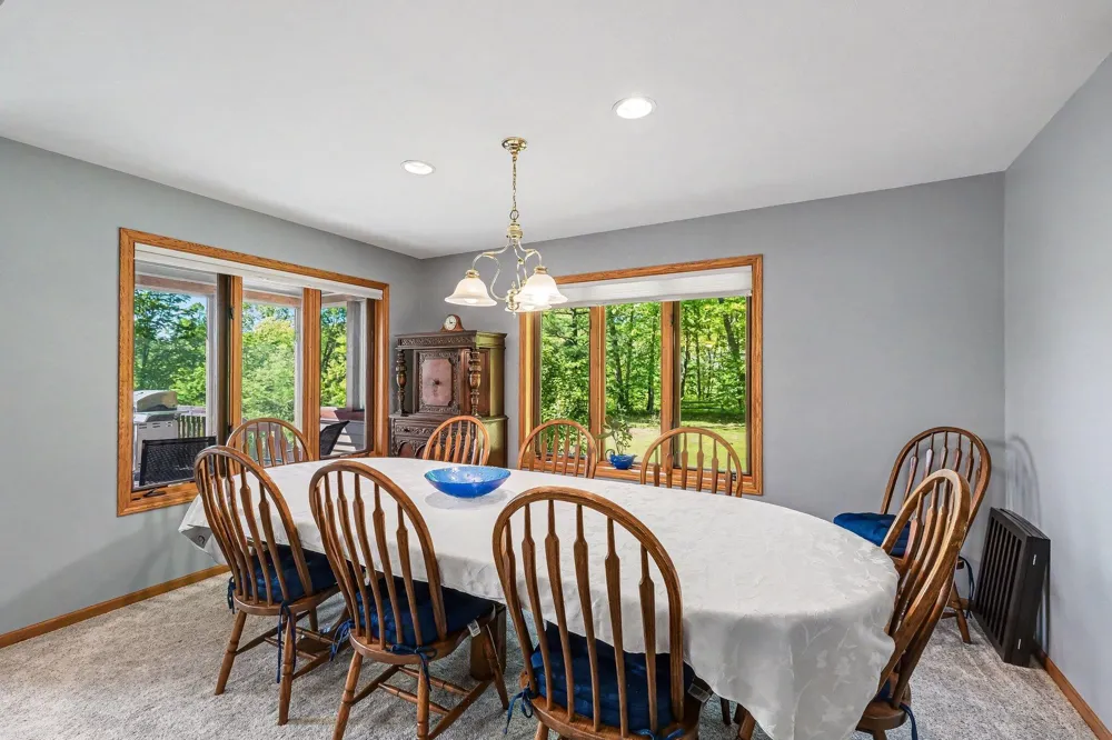 10835 Red Oak Ridge Reynolds Township, MI 49329