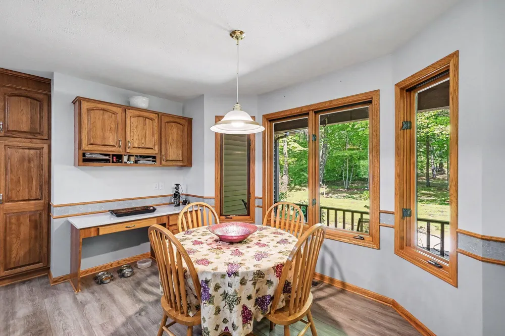 10835 Red Oak Ridge Reynolds Township, MI 49329