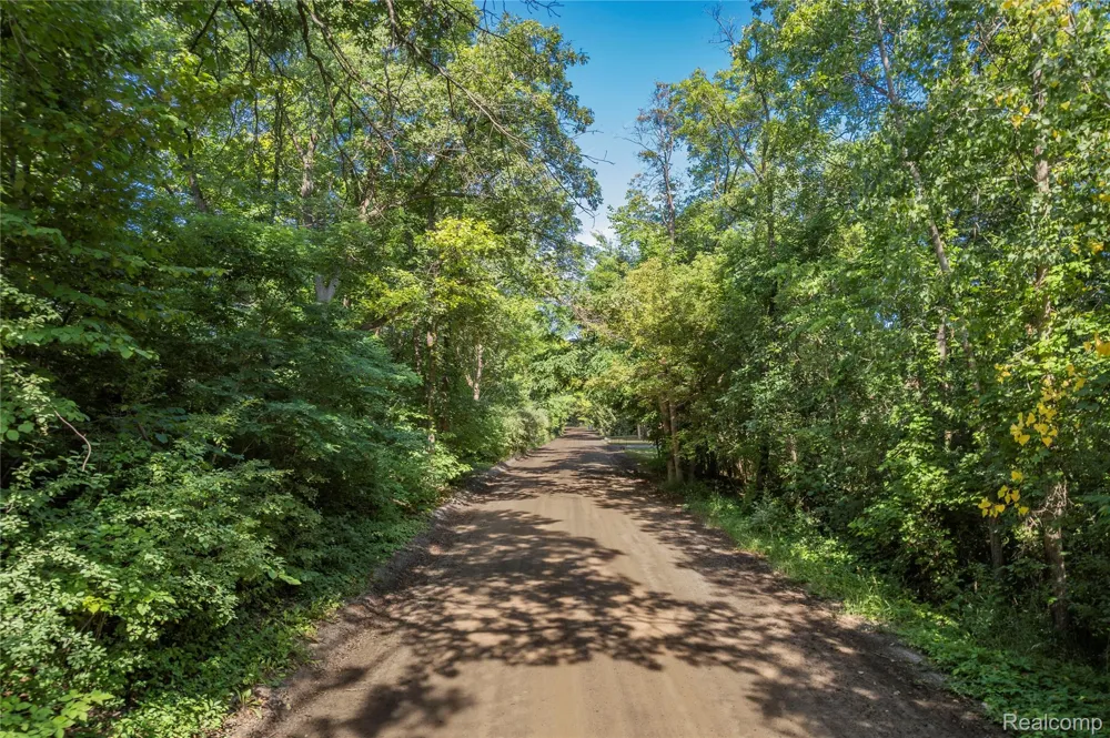 Holdridge Rd Groveland Township, MI 48462