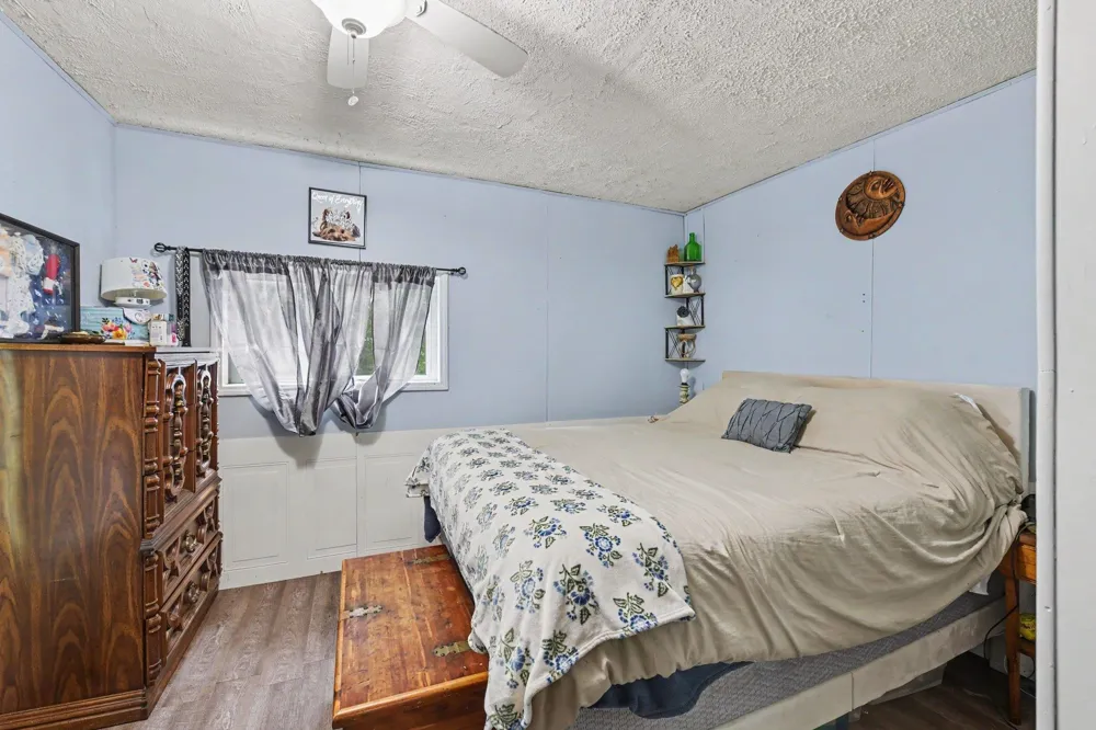 14596 Thompson Avenue Thompsonville Village, MI 49683