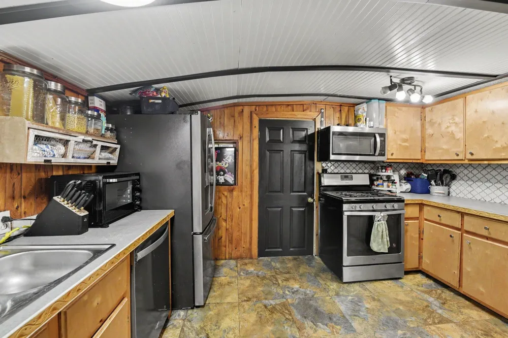 14596 Thompson Avenue Thompsonville Village, MI 49683