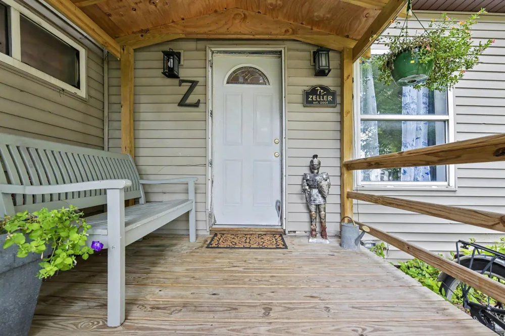 14596 Thompson Avenue Thompsonville Village, MI 49683