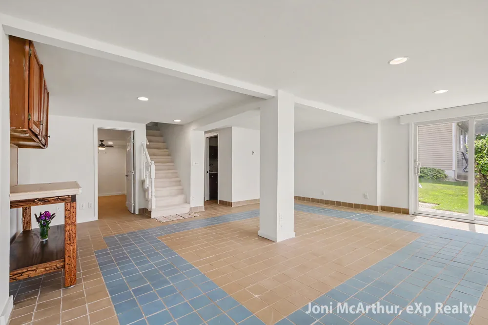 11613 Orchard Park Drive NE Algoma Township, MI 49345