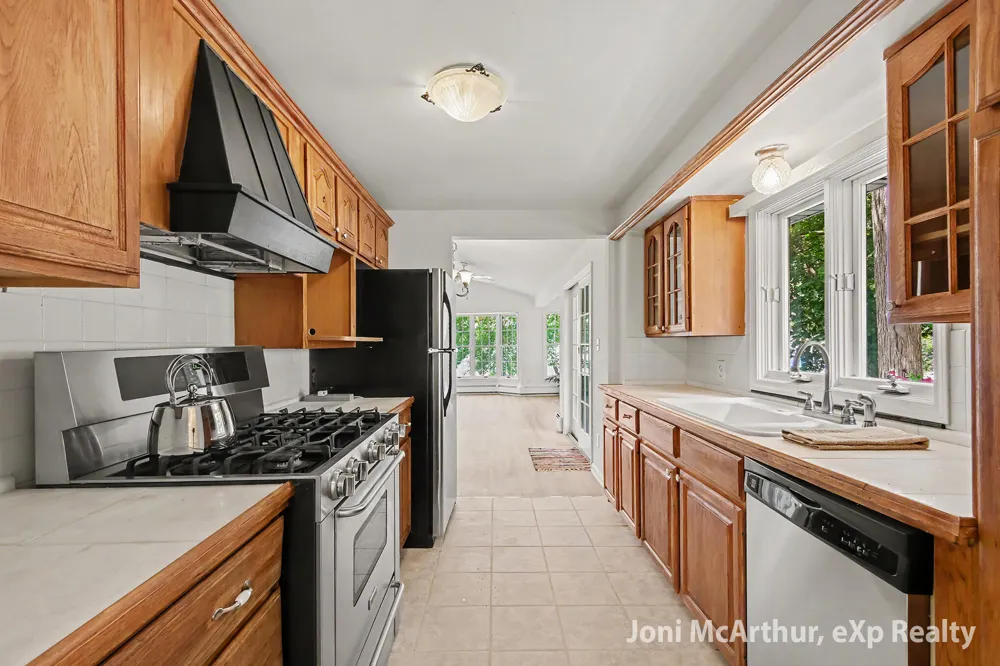 11613 Orchard Park Drive NE Algoma Township, MI 49345