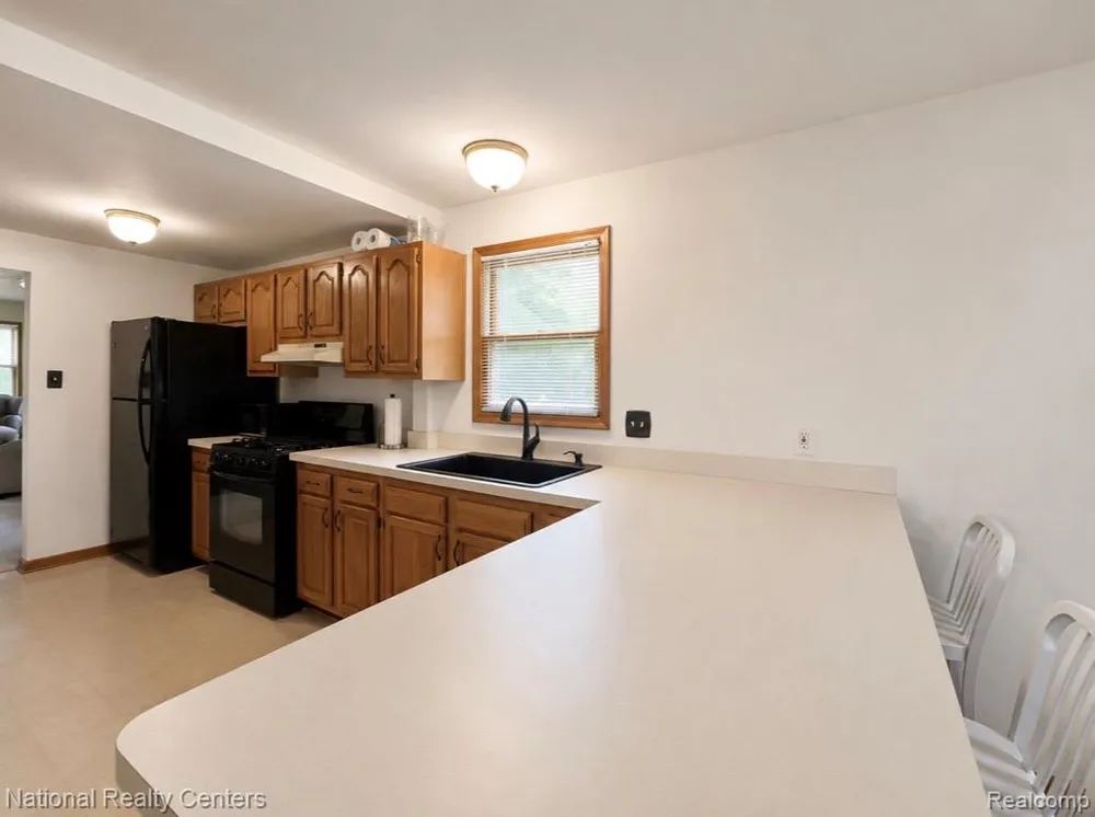 1919 Portpool Court West Bloomfield Charter Township, MI 48324