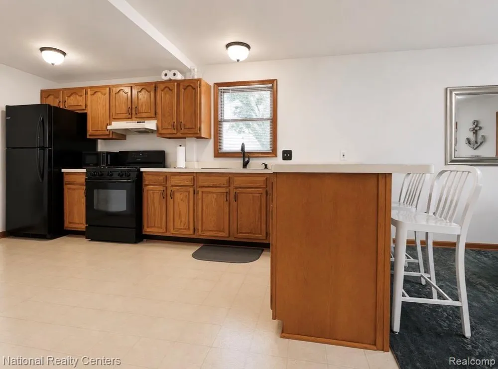 1919 Portpool Court West Bloomfield Charter Township, MI 48324