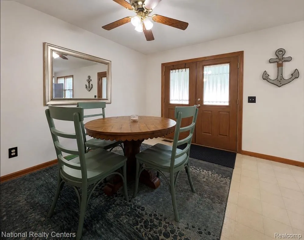 1919 Portpool Court West Bloomfield Charter Township, MI 48324