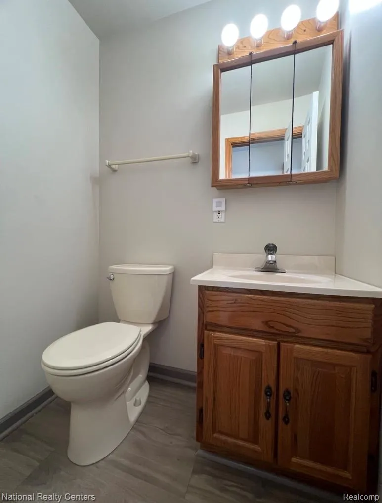 1919 Portpool Court West Bloomfield Charter Township, MI 48324