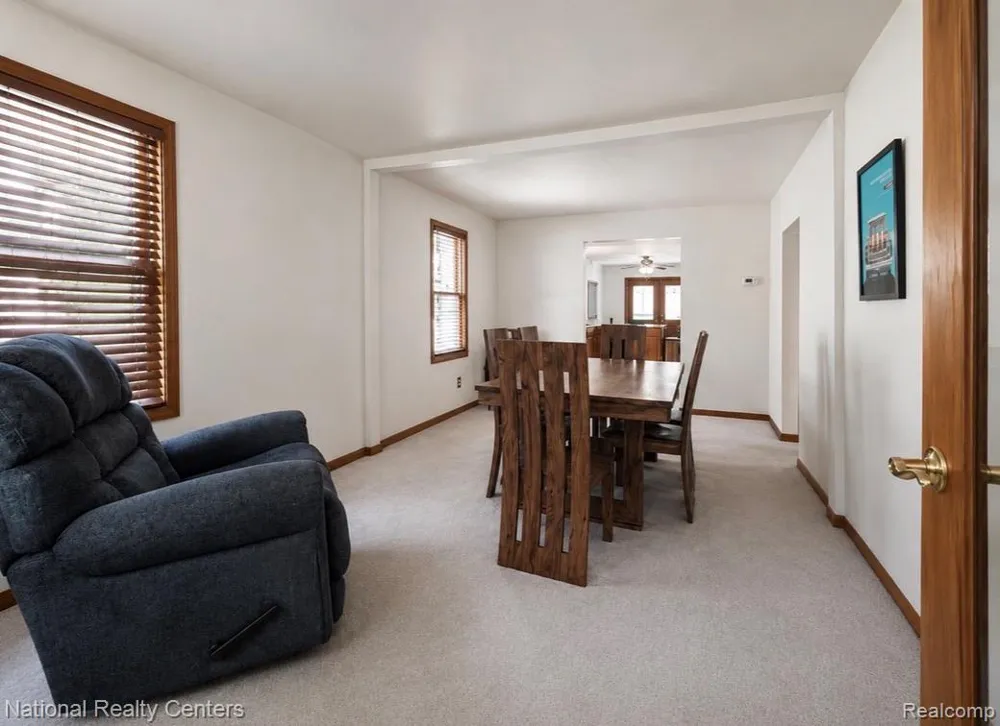 1919 Portpool Court West Bloomfield Charter Township, MI 48324
