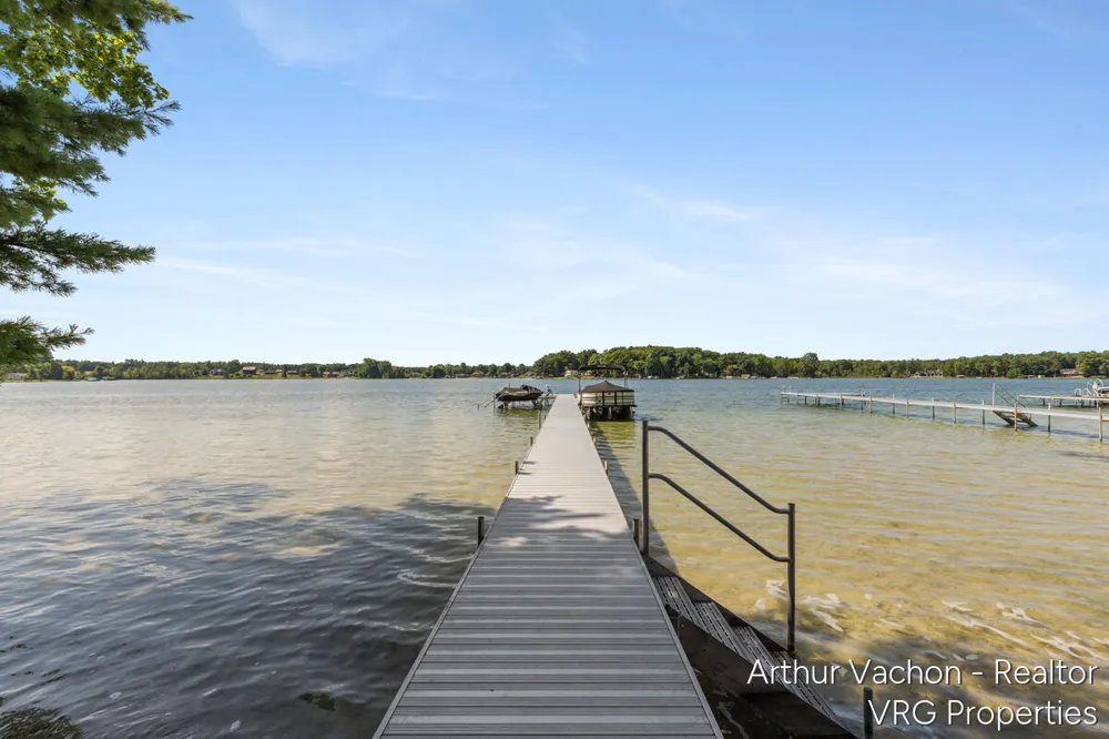 5722 El Camino Drive Croton Township, MI 49337