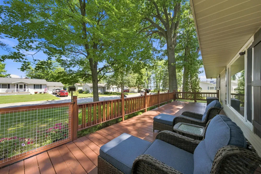 123 Alexander Street Cadillac City, MI 49601