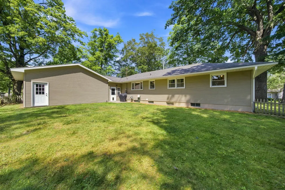 123 Alexander Street Cadillac City, MI 49601