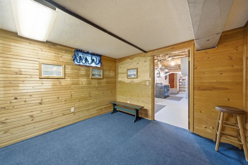 123 Alexander Street Cadillac City, MI 49601