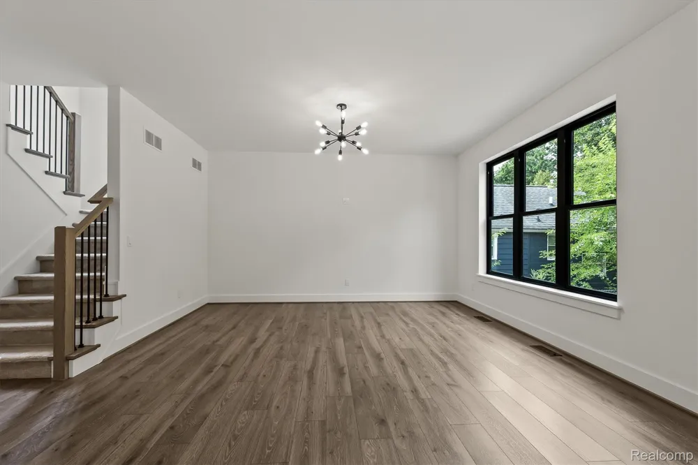 2065 Richwood Road Auburn Hills City, MI 48326