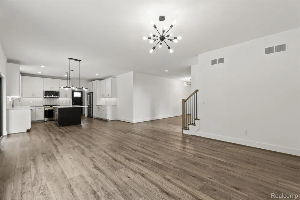 2065 Richwood Road Auburn Hills City, MI 48326