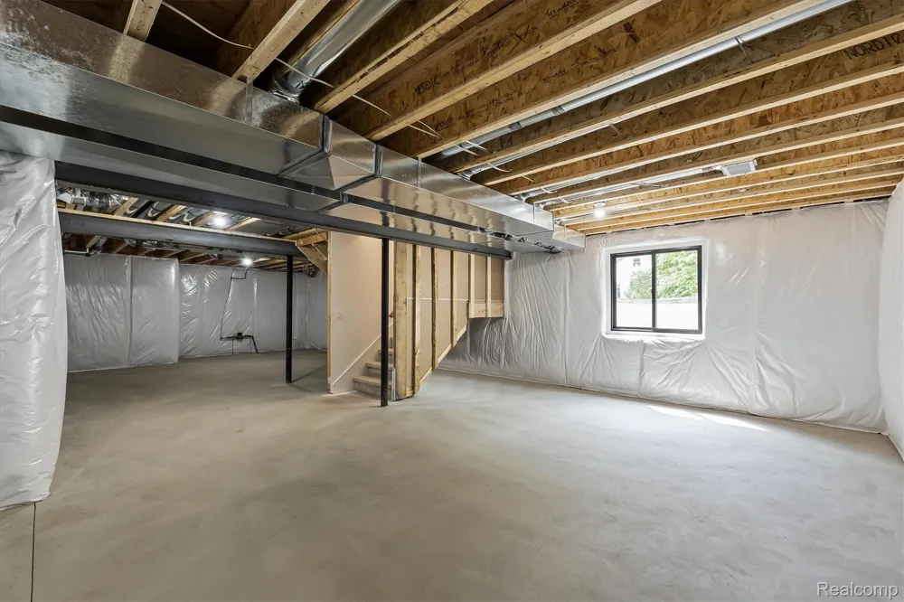 2065 Richwood Road Auburn Hills City, MI 48326
