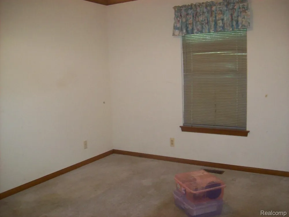 3030 Thomas Road Oxford Charter Township, MI 48371
