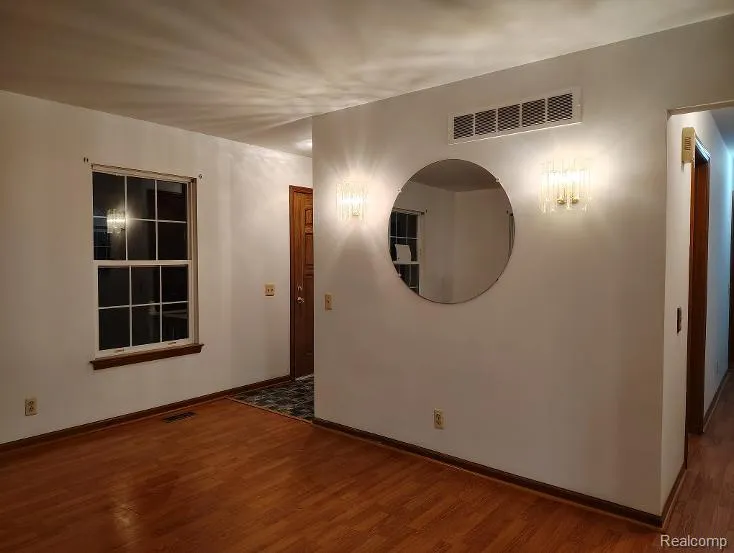 3030 Thomas Road Oxford Charter Township, MI 48371